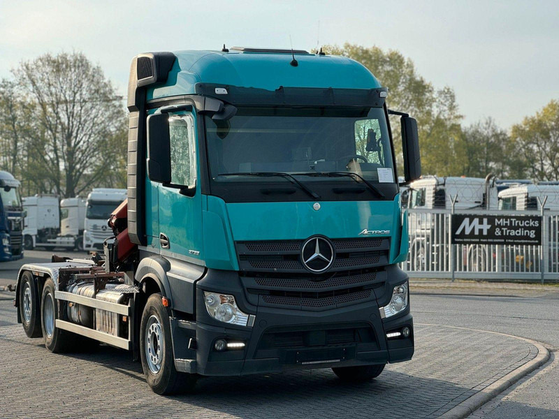 Mercedes-Benz Actros 2540 6x2 Abrollkipper Kran PK 11001 - Lastbil med lad, Lastbil med kran: billede 1 Mercedes-Benz Actros 2540 6x2 Abrollkipper Kran PK 11001 - Lastbil med lad, Lastbil med kran: billede 1