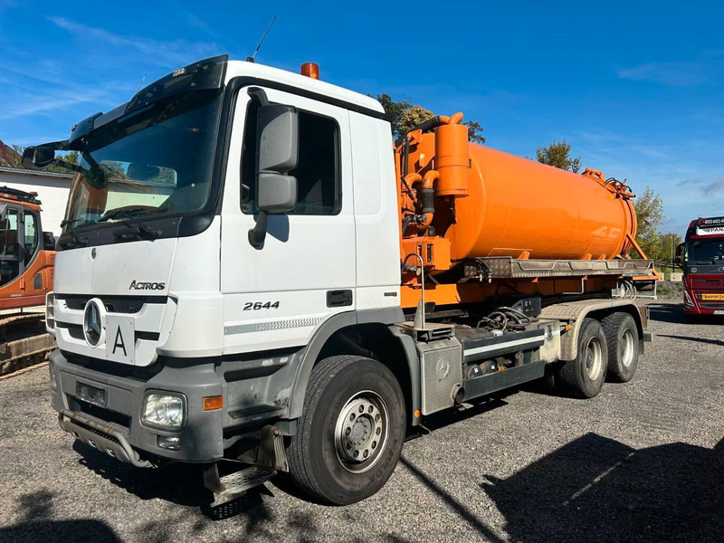 Mercedes-Benz Actros 2644 - Vacuum truck - Slamsugemaskine: billede 1 Mercedes-Benz Actros 2644 - Vacuum truck - Slamsugemaskine: billede 1