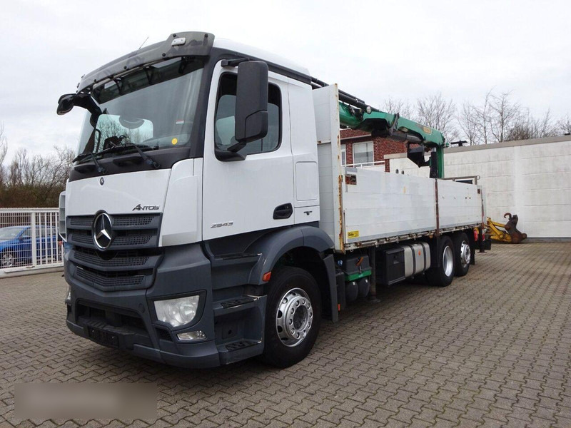 Mercedes-Benz Antos 2543 - Flatbed+crane 6x2 - Lastbil med lad, Lastbil med kran: billede 2 Mercedes-Benz Antos 2543 - Flatbed+crane 6x2 - Lastbil med lad, Lastbil med kran: billede 2