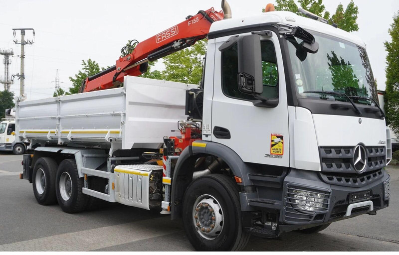 Mercedes-Benz Arocs 2636 - 3 way tipper + crane 6x4 - Tipvogn lastbil, Lastbil med kran: billede 2 Mercedes-Benz Arocs 2636 - 3 way tipper + crane 6x4 - Tipvogn lastbil, Lastbil med kran: billede 2
