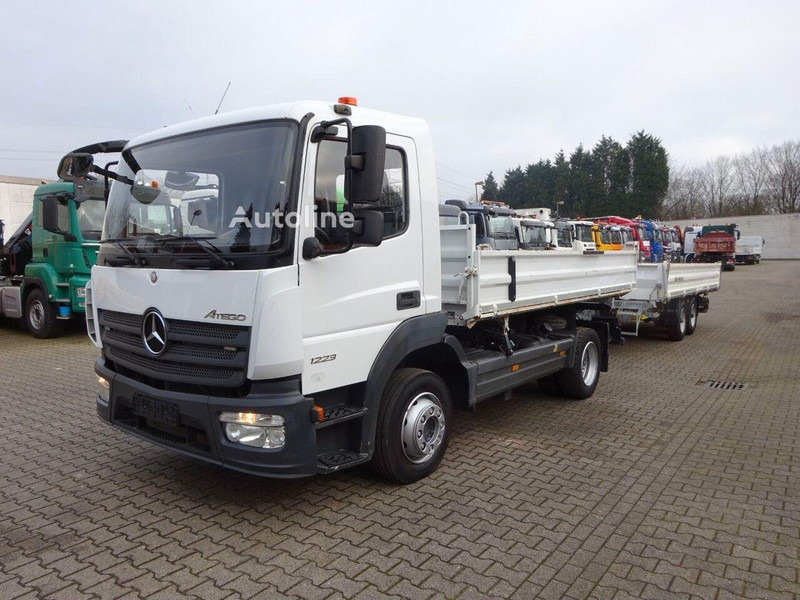 Mercedes-Benz Atego 1223 - 3 way tipper+semi-trailer - Tipvogn lastbil: billede 2 Mercedes-Benz Atego 1223 - 3 way tipper+semi-trailer - Tipvogn lastbil: billede 2