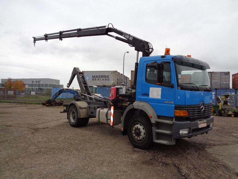 Mercedes-Benz Atego 1828 Hook lift truck + Crane Hiab 102 - Lastbil kroghejs, Lastbil med kran: billede 3 Mercedes-Benz Atego 1828 Hook lift truck + Crane Hiab 102 - Lastbil kroghejs, Lastbil med kran: billede 3