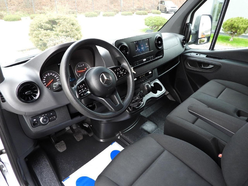 Mercedes-Benz SPRINTER 314 CHŁODNIA KONTENER -1*C TEMPOMAT NAWIGACJA KLIMATYZA - Kølebil: billede 2 Mercedes-Benz SPRINTER 314 CHŁODNIA KONTENER -1*C TEMPOMAT NAWIGACJA KLIMATYZA - Kølebil: billede 2