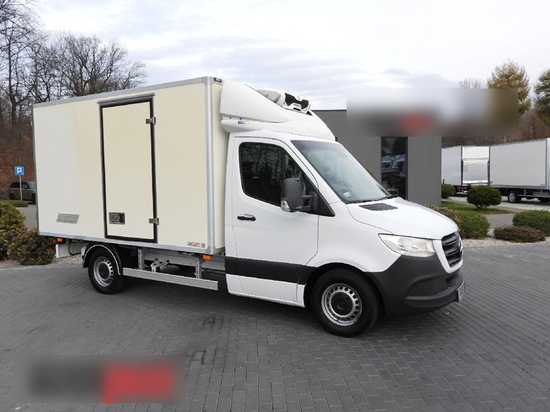 Mercedes-Benz SPRINTER 314 CHŁODNIA KONTENER -1*C TEMPOMAT NAWIGACJA KLIMATYZA - Kølebil: billede 1 Mercedes-Benz SPRINTER 314 CHŁODNIA KONTENER -1*C TEMPOMAT NAWIGACJA KLIMATYZA - Kølebil: billede 1