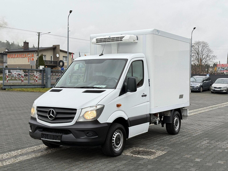 Mercedes-Benz Sprinter 314 Kontener Chłodnia/Mroźnia Hakowa, Hakówka TOP - Kølebil: billede 2 Mercedes-Benz Sprinter 314 Kontener Chłodnia/Mroźnia Hakowa, Hakówka TOP - Kølebil: billede 2