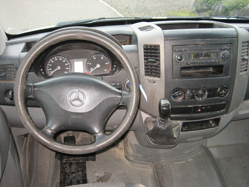 Mercedes-Benz Sprinter 316 CDI Doka - Lastbil med lad: billede 4 Mercedes-Benz Sprinter 316 CDI Doka - Lastbil med lad: billede 4