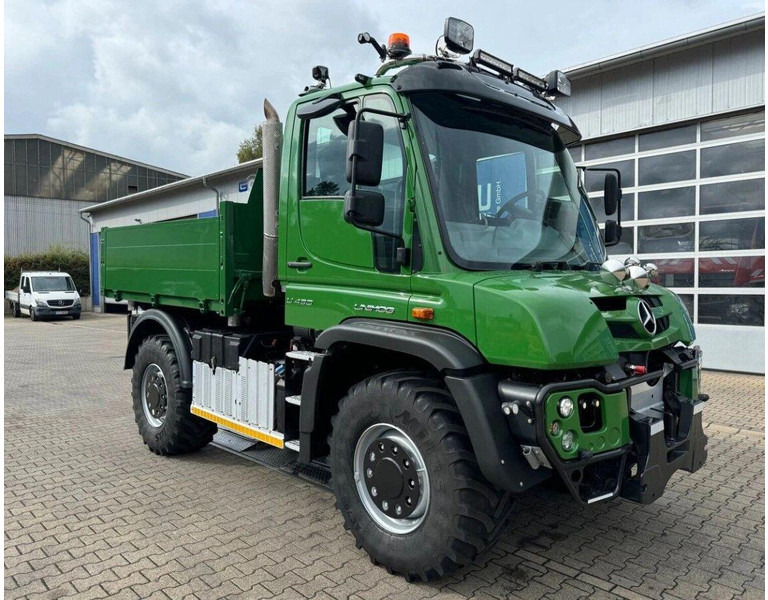 Mercedes-Benz Unimog U430 4x4 Tipper - Tipvogn lastbil: billede 3 Mercedes-Benz Unimog U430 4x4 Tipper - Tipvogn lastbil: billede 3