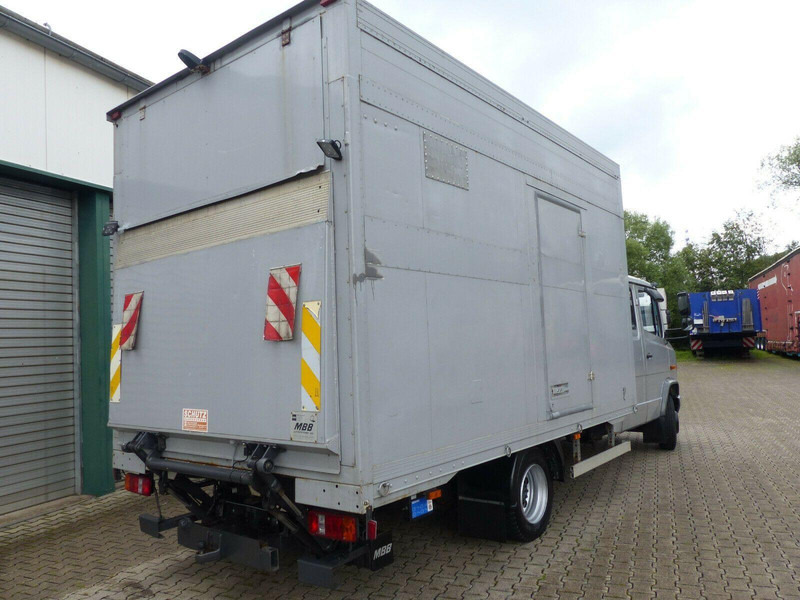 Mercedes-Benz Vario 818 Doka horse transporter + Tail lift - Hestetransporter: billede 5 Mercedes-Benz Vario 818 Doka horse transporter + Tail lift - Hestetransporter: billede 5