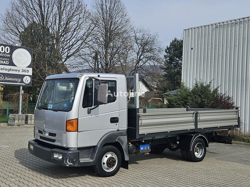 Nissan Atleon 35.110 3 way tipper - Ladbil med tip: billede 1 Nissan Atleon 35.110 3 way tipper - Ladbil med tip: billede 1