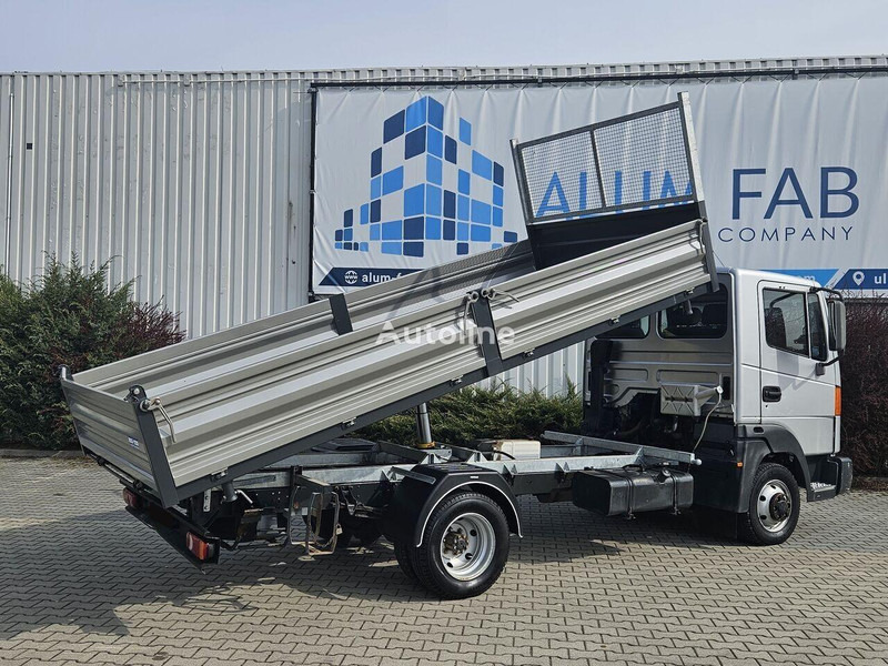 Nissan Atleon 35.110 3 way tipper - Ladbil med tip: billede 5 Nissan Atleon 35.110 3 way tipper - Ladbil med tip: billede 5