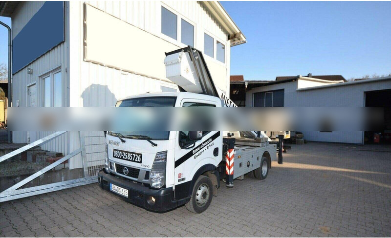 Nissan NT 400 Cabstar - Lifting basket truck - Lastbil med mandskabslift: billede 2 Nissan NT 400 Cabstar - Lifting basket truck - Lastbil med mandskabslift: billede 2
