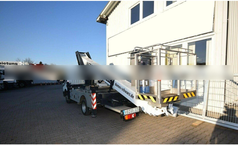 Nissan NT 400 Cabstar - Lifting basket truck - Lastbil med mandskabslift: billede 4 Nissan NT 400 Cabstar - Lifting basket truck - Lastbil med mandskabslift: billede 4