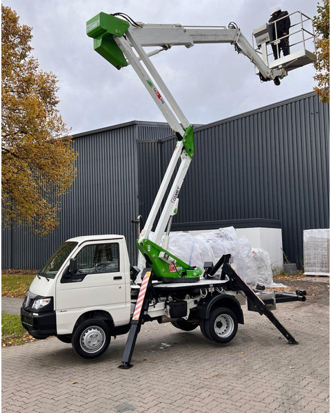 Piaggio Porter Maxxi COMET E50-2007 12 m - Lastbil med mandskabslift: billede 3 Piaggio Porter Maxxi COMET E50-2007 12 m - Lastbil med mandskabslift: billede 3