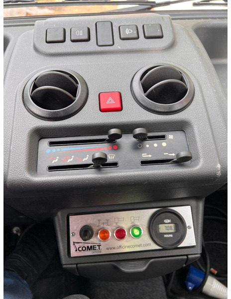 Lastbil med mandskabslift Piaggio Porter Maxxi COMET E50-2007 12 m: billede 12