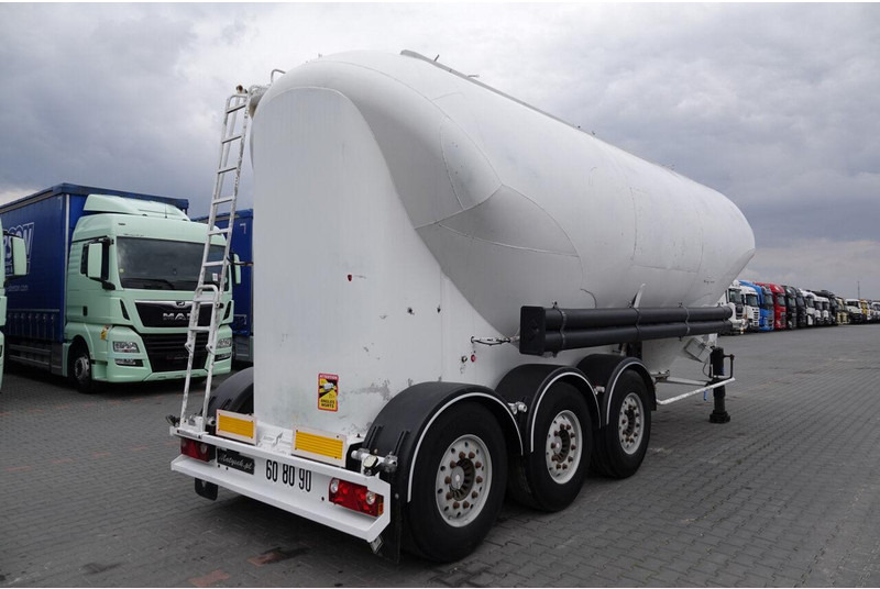 Silotrailer til transportering cement SPITZER CEMENTONACZEPA / 37 000 L / SILOS / 3 KOMORY / OSIE SAF / ALUFEL: billede 6 Silotrailer til transportering cement SPITZER CEMENTONACZEPA / 37 000 L / SILOS / 3 KOMORY / OSIE SAF / ALUFEL: billede 6