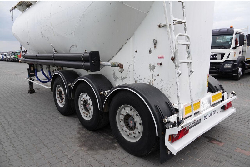 Silotrailer til transportering cement SPITZER CEMENTONACZEPA / 37 000 L / SILOS / 3 KOMORY / OSIE SAF / ALUFEL: billede 11 Silotrailer til transportering cement SPITZER CEMENTONACZEPA / 37 000 L / SILOS / 3 KOMORY / OSIE SAF / ALUFEL: billede 11