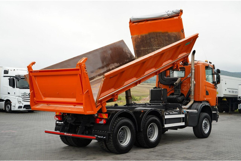 Scania G 440 / 6x6 / WYWROTKA TRZY-STRONNA / 2X HYDROBURTA / BOARDMATIC - Tipvogn lastbil: billede 5 Scania G 440 / 6x6 / WYWROTKA TRZY-STRONNA / 2X HYDROBURTA / BOARDMATIC - Tipvogn lastbil: billede 5