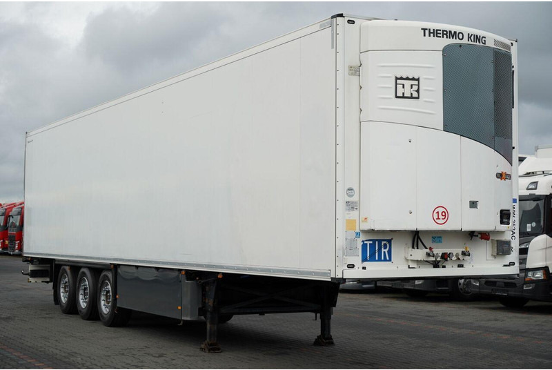 Schmitz Cargobull CHŁODNIA / THERMO KING SLX 300 / HAKÓWKA / HAKOWA / OŚ PODNOSZON - Kølevogn sættevogn: billede 1 Schmitz Cargobull CHŁODNIA / THERMO KING SLX 300 / HAKÓWKA / HAKOWA / OŚ PODNOSZON - Kølevogn sættevogn: billede 1