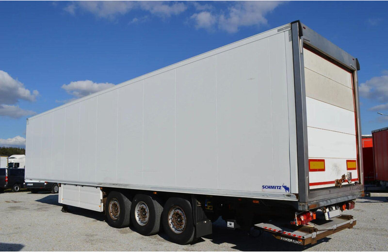 Schmitz Cargobull SKO 24REFRIGERATOR + LIFT ROLLER SHUTTER CARRIER VECTOR 1850Mtº - Kølevogn sættevogn: billede 5 Schmitz Cargobull SKO 24REFRIGERATOR + LIFT ROLLER SHUTTER CARRIER VECTOR 1850Mtº - Kølevogn sættevogn: billede 5