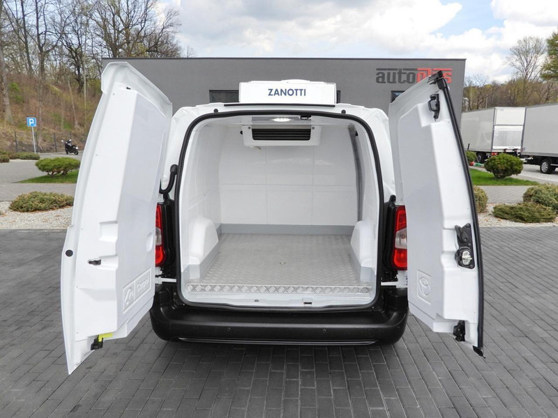 Leje en Toyota PROACE CITY FURGON CHŁODNIA -15*C ZASILANIE 230V TEMPOMAT KLIM Toyota PROACE CITY FURGON CHŁODNIA -15*C ZASILANIE 230V TEMPOMAT KLIM: billede 12 Leje en Toyota PROACE CITY FURGON CHŁODNIA -15*C ZASILANIE 230V TEMPOMAT KLIM Toyota PROACE CITY FURGON CHŁODNIA -15*C ZASILANIE 230V TEMPOMAT KLIM: billede 12