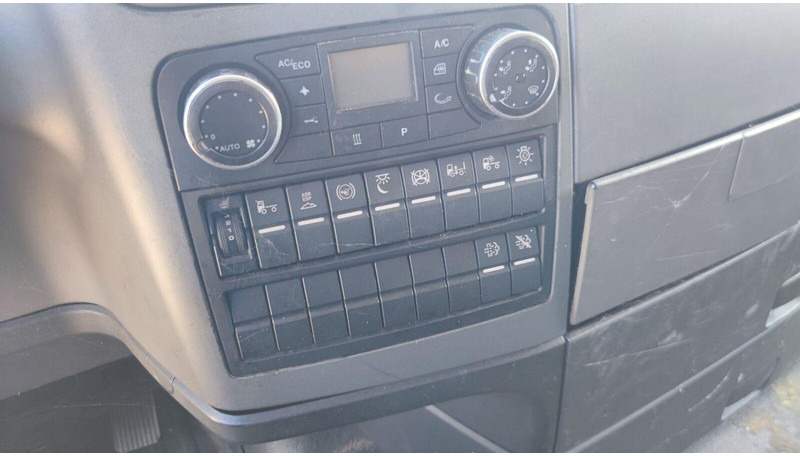 MAN TGX 18.265 Lowdeck - MEGA - Trækker: billede 5 MAN TGX 18.265 Lowdeck - MEGA - Trækker: billede 5