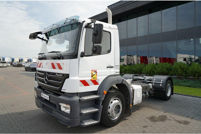Mercedes-Benz AXOR 1829 - Trækker: billede 5 Mercedes-Benz AXOR 1829 - Trækker: billede 5