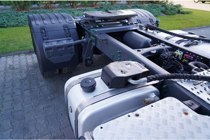 Trækker Scania R 450 / RETARDER / HYDRAULIKA / I-PARK COOL / ALUFELGI /: billede 17 Trækker Scania R 450 / RETARDER / HYDRAULIKA / I-PARK COOL / ALUFELGI /: billede 17