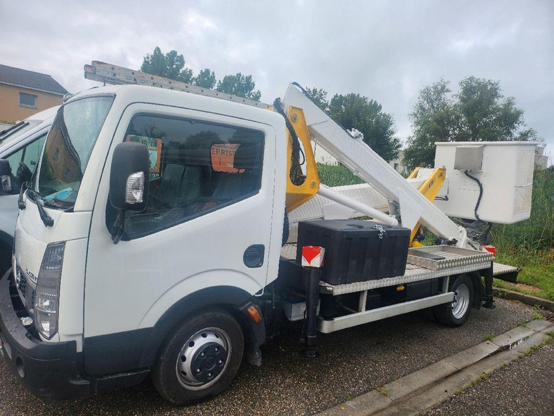 Nissan Cabstar Lifting basket - Multitel 17 m - Varebil: billede 1 Nissan Cabstar Lifting basket - Multitel 17 m - Varebil: billede 1