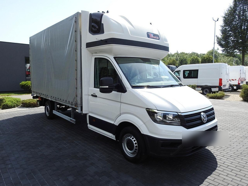 Volkswagen CRAFTER PLANDEKA WINDA 8 PALET WEBASTO TEMPOMAT 180KM [ 032919 - Varebil med presenning: billede 4 Volkswagen CRAFTER PLANDEKA WINDA 8 PALET WEBASTO TEMPOMAT 180KM [ 032919 - Varebil med presenning: billede 4