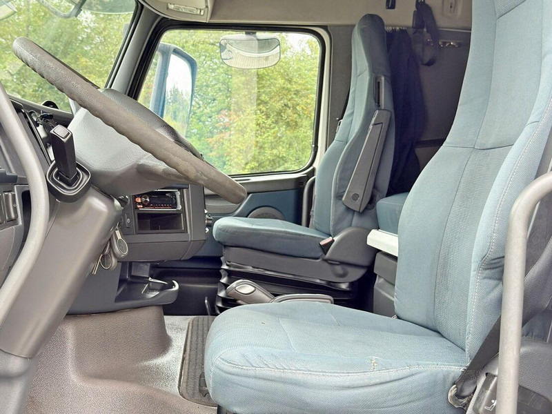 Lastbil med lad, Lastbil med kran Volvo FH 500: billede 9 Lastbil med lad, Lastbil med kran Volvo FH 500: billede 9