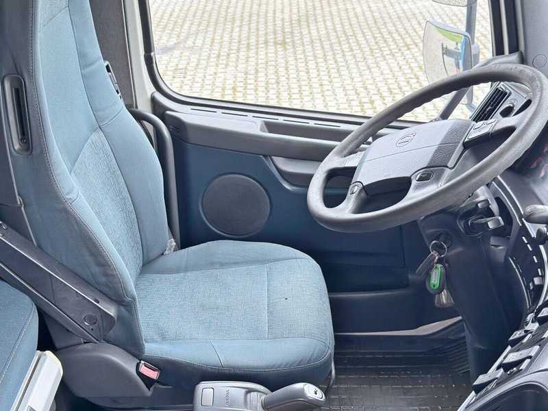 Lastbil med lad, Lastbil med kran Volvo FH 500: billede 12 Lastbil med lad, Lastbil med kran Volvo FH 500: billede 12