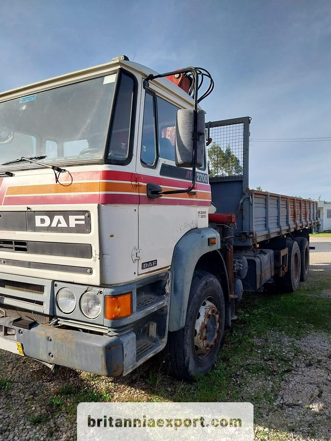 DAF 2700 ATI 6x4 26 Ton Sideways Tipper with HMF 820 Crane | Export Ready. - Tipvogn lastbil: billede 4 DAF 2700 ATI 6x4 26 Ton Sideways Tipper with HMF 820 Crane | Export Ready. - Tipvogn lastbil: billede 4