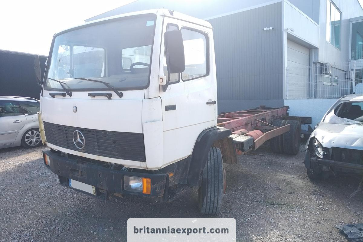 MERCEDES-BENZ 1317 | OM366 6 Cylinder | Manual Pump | 13 Ton - Lastbil chassis: billede 1 MERCEDES-BENZ 1317 | OM366 6 Cylinder | Manual Pump | 13 Ton - Lastbil chassis: billede 1