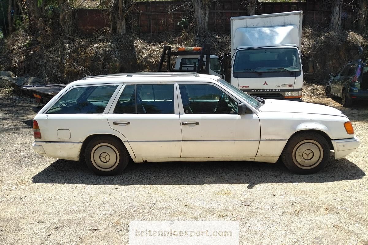 MERCEDES-BENZ W124 200 TD 2.0 Diesel 4 Cylinder Estate Car - Stationcar: billede 5 MERCEDES-BENZ W124 200 TD 2.0 Diesel 4 Cylinder Estate Car - Stationcar: billede 5