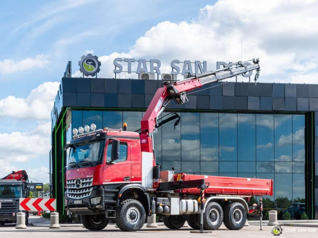 Mercedes-Benz AROCS 3345 6x6 HMF 3220 Winch Crane Tipper - Tipvogn lastbil: billede 3 Mercedes-Benz AROCS 3345 6x6 HMF 3220 Winch Crane Tipper - Tipvogn lastbil: billede 3