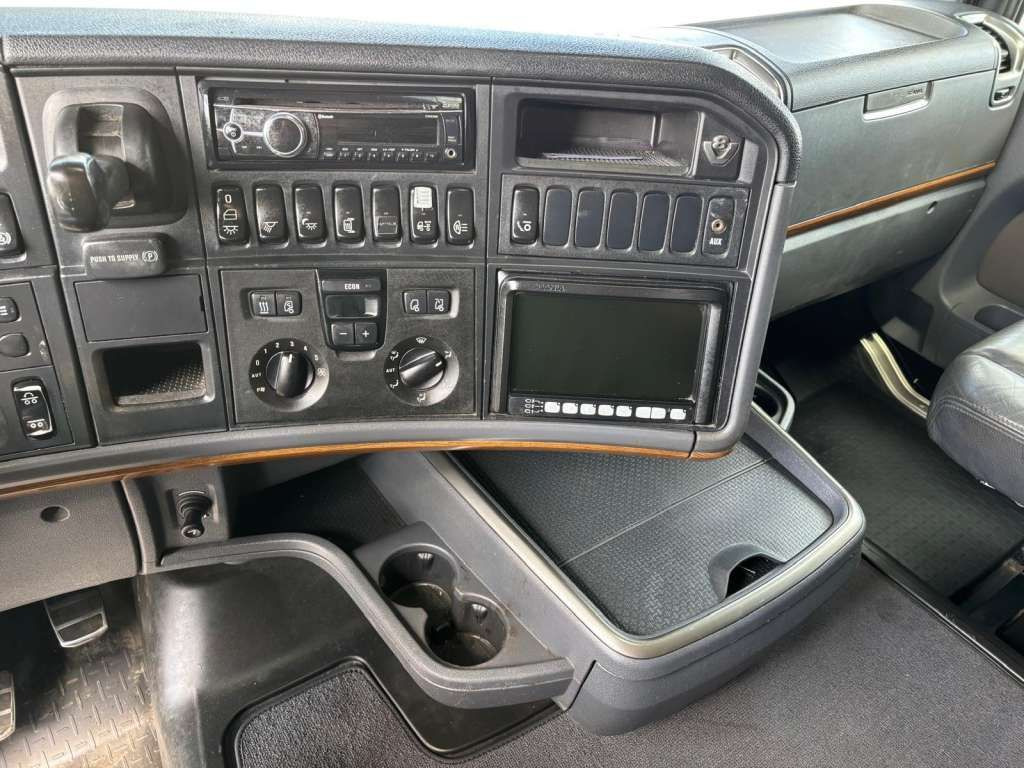 Trækker Scania R560 8x2 PALFINGER PK 92002 SH Fly Jib Winch 5t: billede 24 Trækker Scania R560 8x2 PALFINGER PK 92002 SH Fly Jib Winch 5t: billede 24