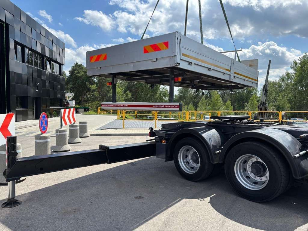 Trækker Scania R560 8x2 PALFINGER PK 92002 SH Fly Jib Winch 5t: billede 30 Trækker Scania R560 8x2 PALFINGER PK 92002 SH Fly Jib Winch 5t: billede 30