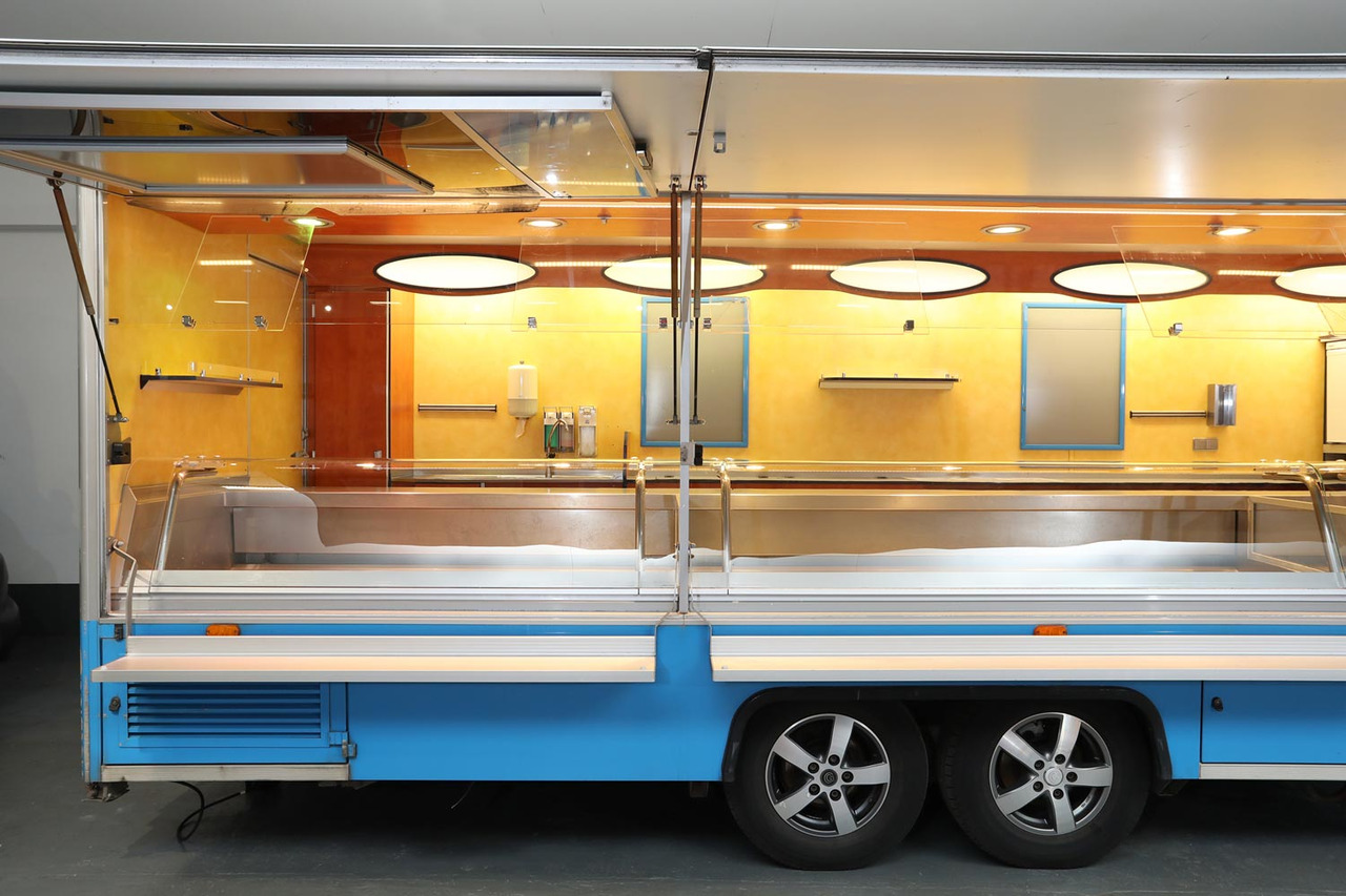 Wochenmarktmobil Tamhart - Fødevarer lastbil: billede 5 Wochenmarktmobil Tamhart - Fødevarer lastbil: billede 5