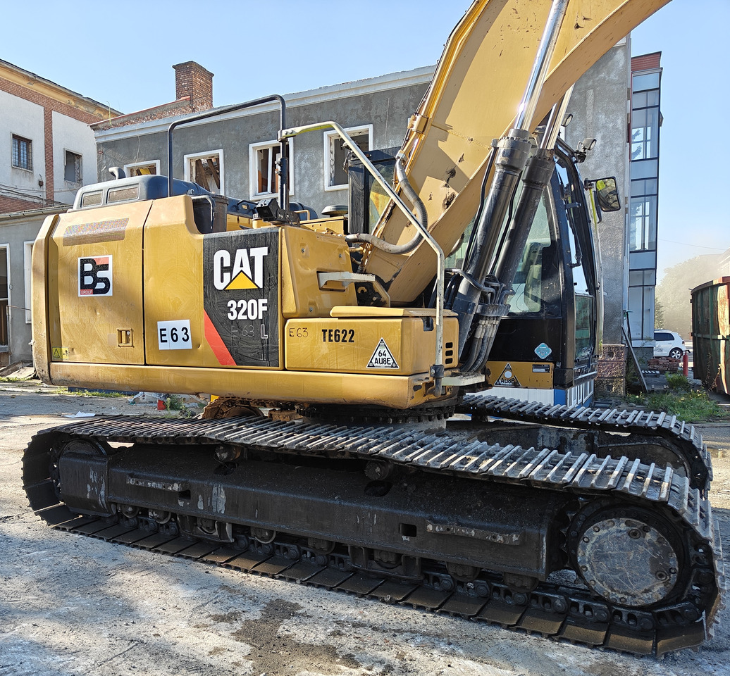 CATERPILLAR 320 F - Bæltegravemaskine: billede 1 CATERPILLAR 320 F - Bæltegravemaskine: billede 1