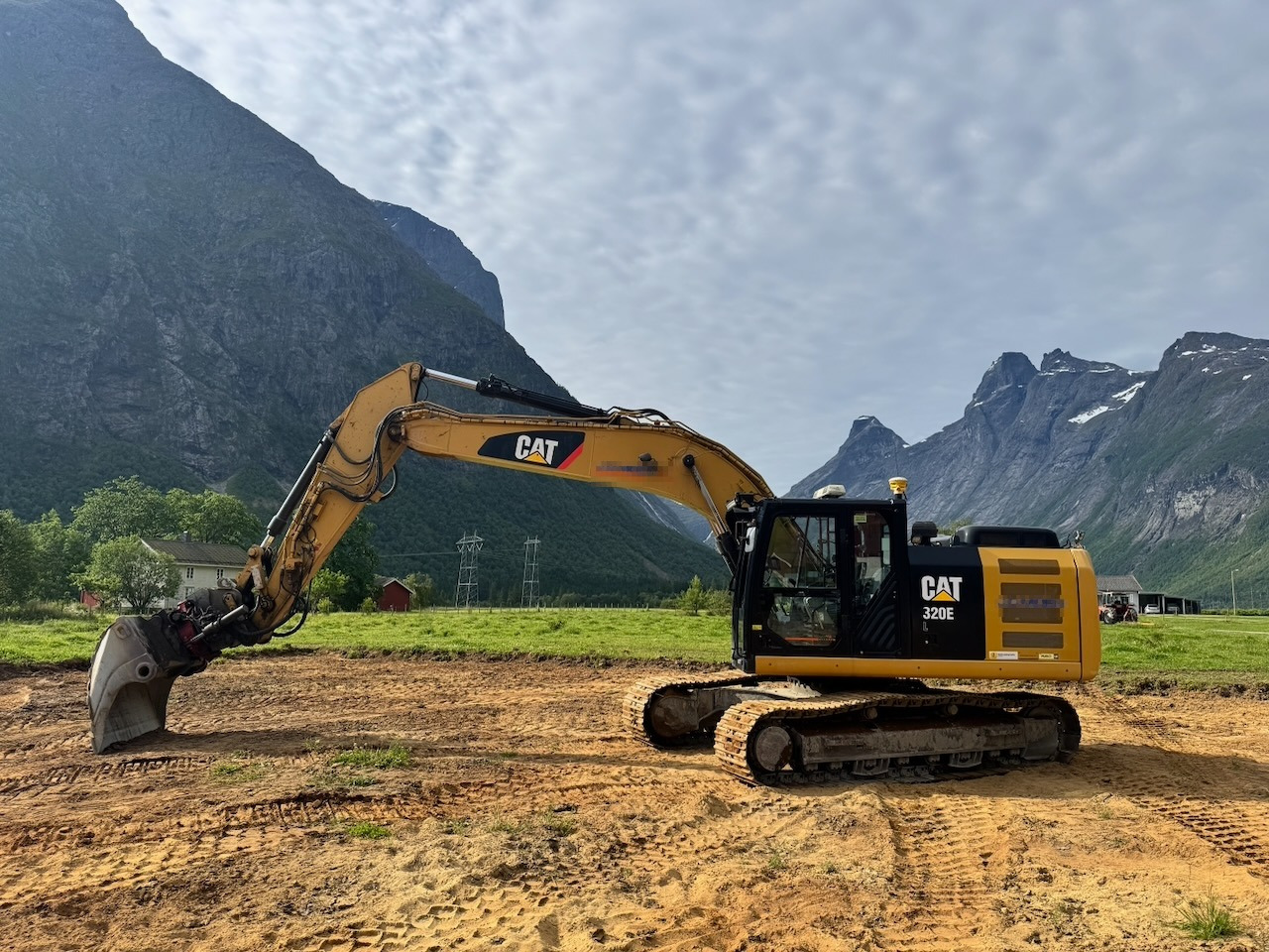 Caterpillar 320EL - Bæltegravemaskine: billede 2 Caterpillar 320EL - Bæltegravemaskine: billede 2