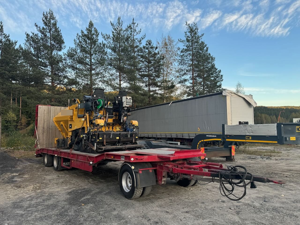 Caterpillar AP 300 - Asfaltudlægger: billede 1 Caterpillar AP 300 - Asfaltudlægger: billede 1