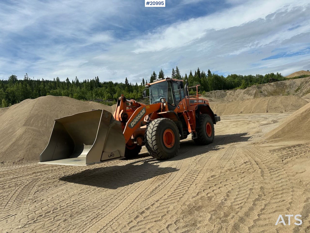 Doosan DL 450-3 - Gummihjulslæsser: billede 1 Doosan DL 450-3 - Gummihjulslæsser: billede 1