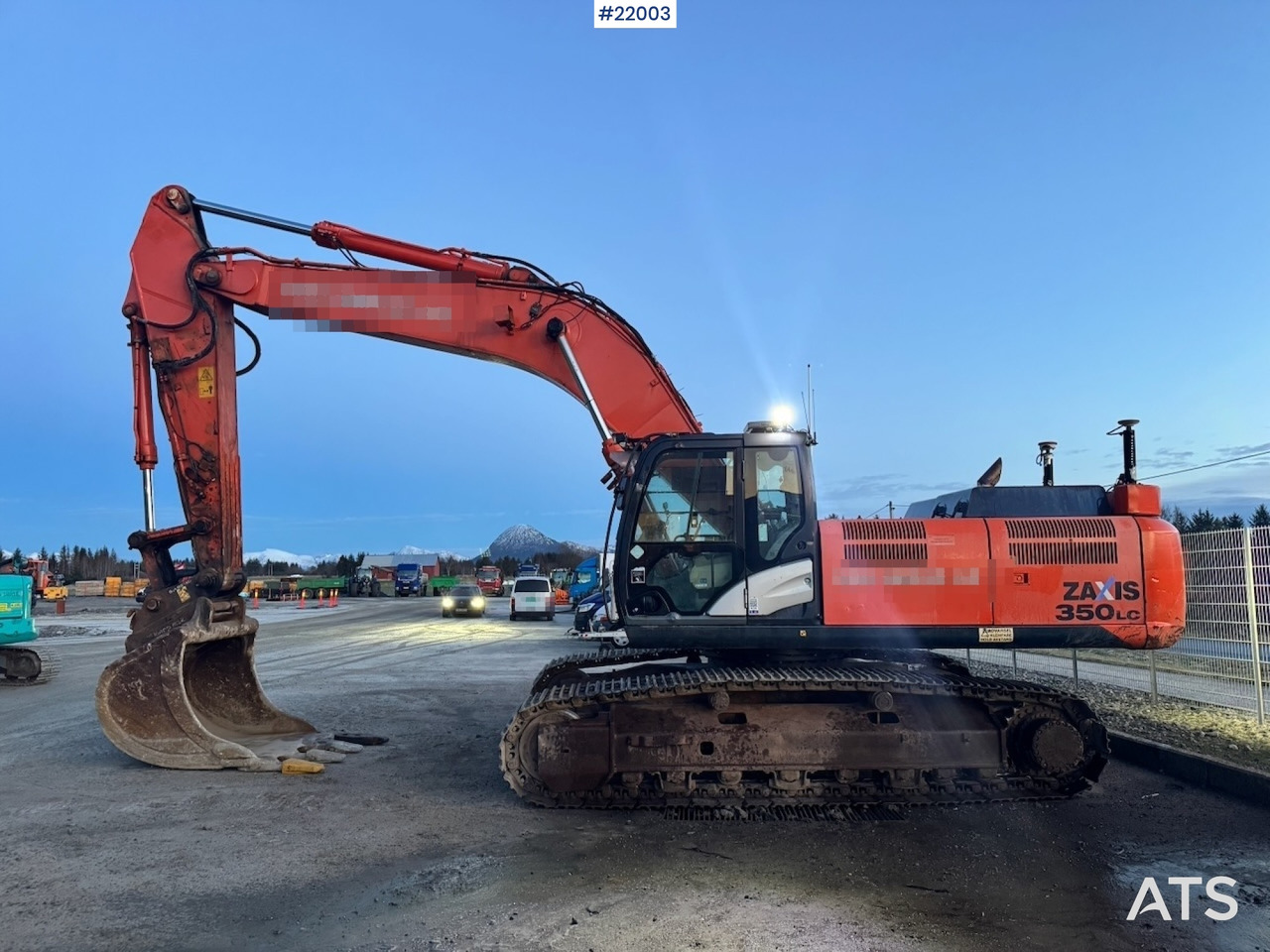 Hitachi 2013 Hitachi ZX350LC-5B Beltegraver m/ Graveskuffe og GPS. - Gravemaskine: billede 3 Hitachi 2013 Hitachi ZX350LC-5B Beltegraver m/ Graveskuffe og GPS. - Gravemaskine: billede 3