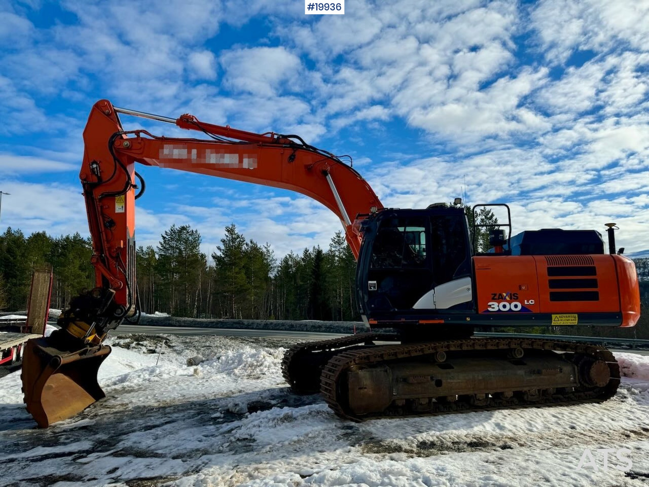 Hitachi ZX300LC-6 Beltegraver m/ 2 skuffer, tilt og GPS - Gravemaskine: billede 2 Hitachi ZX300LC-6 Beltegraver m/ 2 skuffer, tilt og GPS - Gravemaskine: billede 2