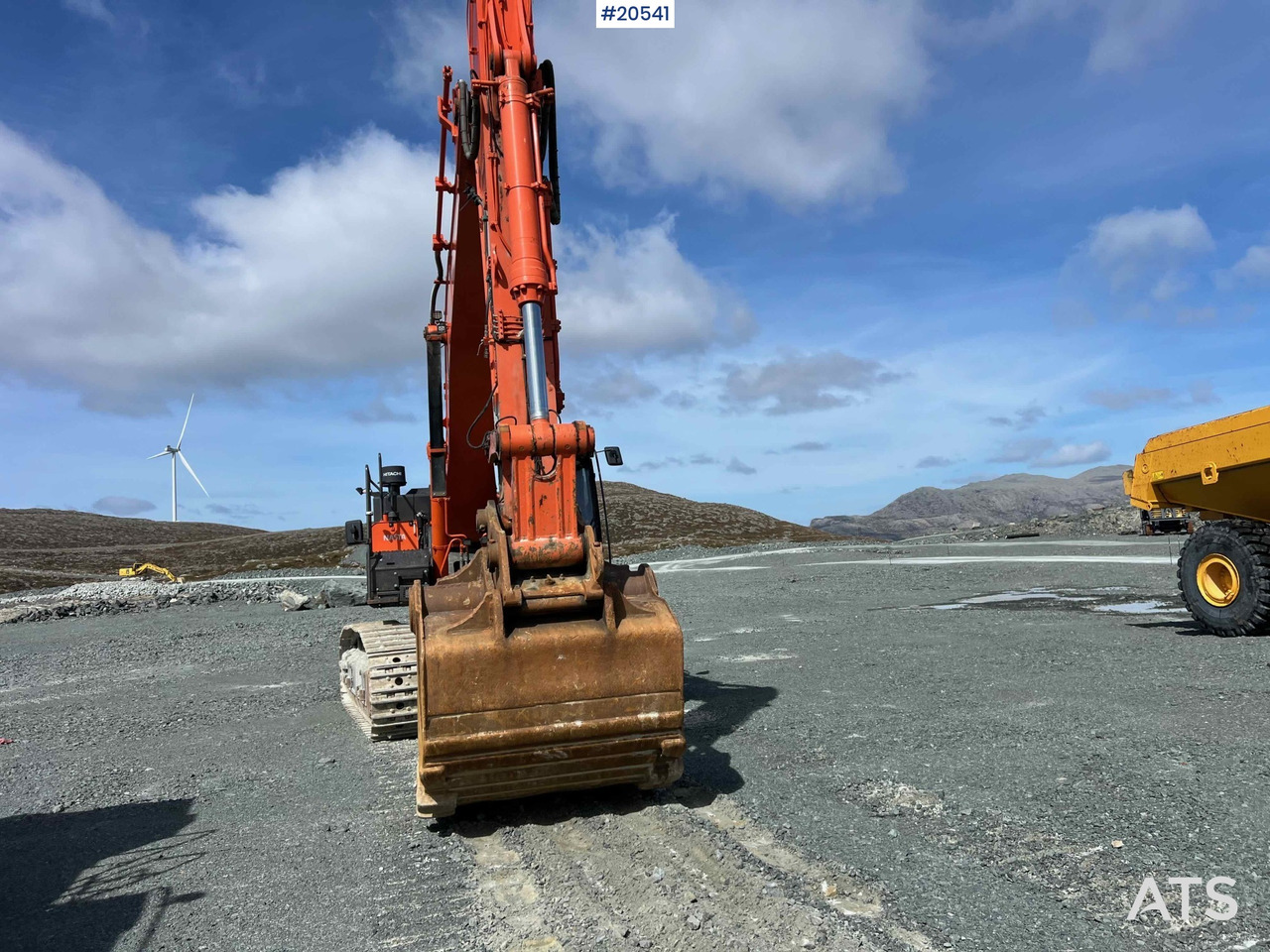 Hitachi zx530LCH-6 gravemaskin m/ graveskuffe. SE VIDEO - Gravemaskine: billede 5 Hitachi zx530LCH-6 gravemaskin m/ graveskuffe. SE VIDEO - Gravemaskine: billede 5