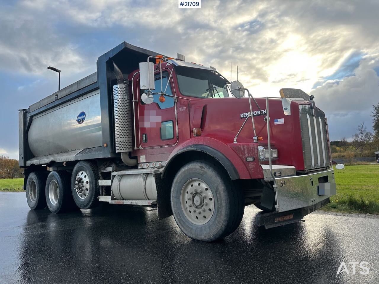 Kenworth 2005 KENWORTH T800 tippbil 8x4 m/ Rhodes påbygg, kompressor, vibrator i kassen. Høy lasteevne! SE VIDEO. - Tipvogn lastbil: billede 4 Kenworth 2005 KENWORTH T800 tippbil 8x4 m/ Rhodes påbygg, kompressor, vibrator i kassen. Høy lasteevne! SE VIDEO. - Tipvogn lastbil: billede 4