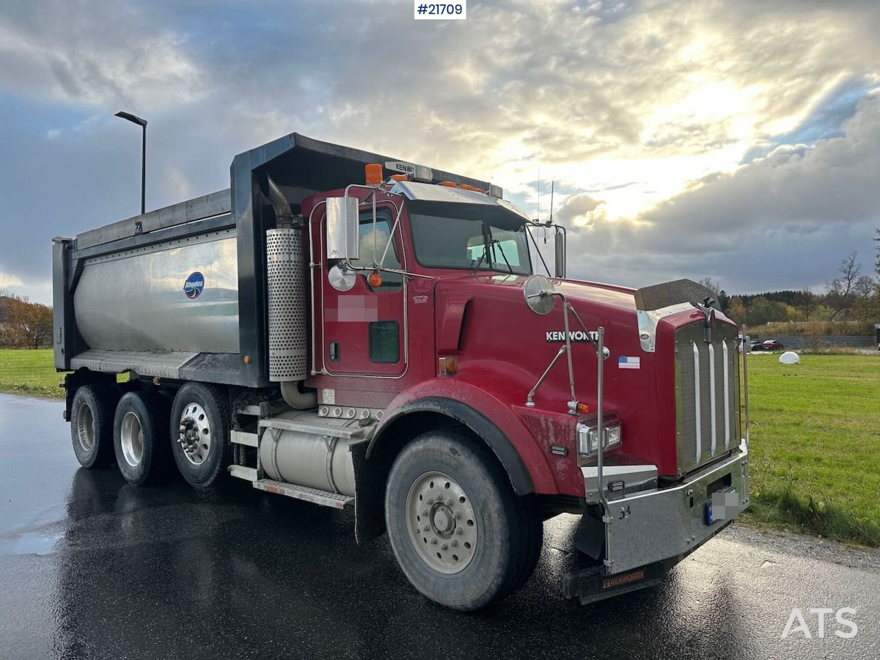 Kenworth 2005 KENWORTH T800 tippbil 8x4 m/ Rhodes påbygg, kompressor, vibrator i kassen. Høy lasteevne! SE VIDEO. - Tipvogn lastbil: billede 5 Kenworth 2005 KENWORTH T800 tippbil 8x4 m/ Rhodes påbygg, kompressor, vibrator i kassen. Høy lasteevne! SE VIDEO. - Tipvogn lastbil: billede 5