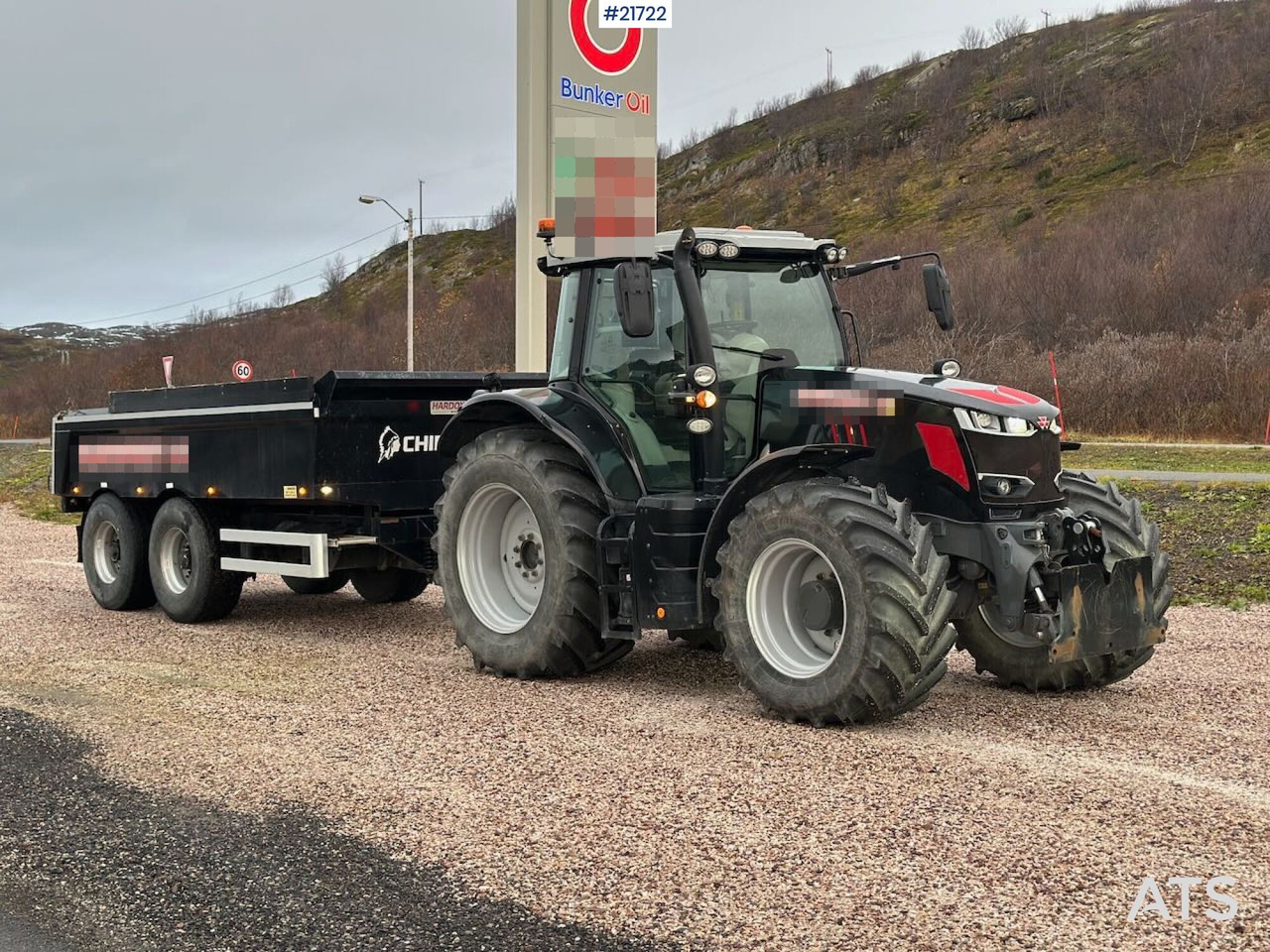 Massey Ferguson 7719 S 4x4 brøyterigget traktor m/ 2 sett dekk, snøfres og henger. SE VIDEO - Traktor: billede 5 Massey Ferguson 7719 S 4x4 brøyterigget traktor m/ 2 sett dekk, snøfres og henger. SE VIDEO - Traktor: billede 5