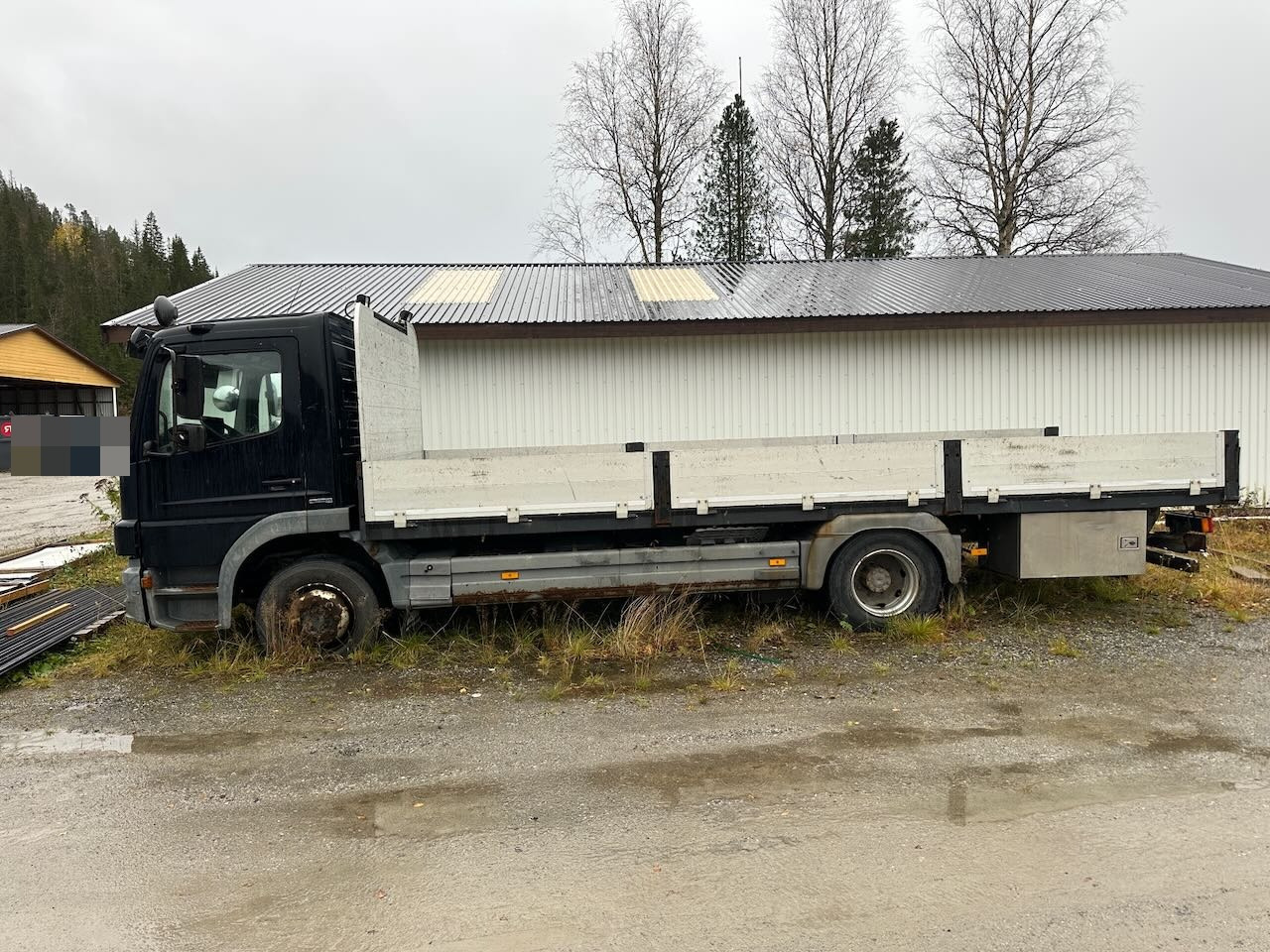 Mercedes 1524 L planbil m/ ny kompressor og vinterdekk. Ikke EU godkjent. - Lastbil med lad: billede 3 Mercedes 1524 L planbil m/ ny kompressor og vinterdekk. Ikke EU godkjent. - Lastbil med lad: billede 3