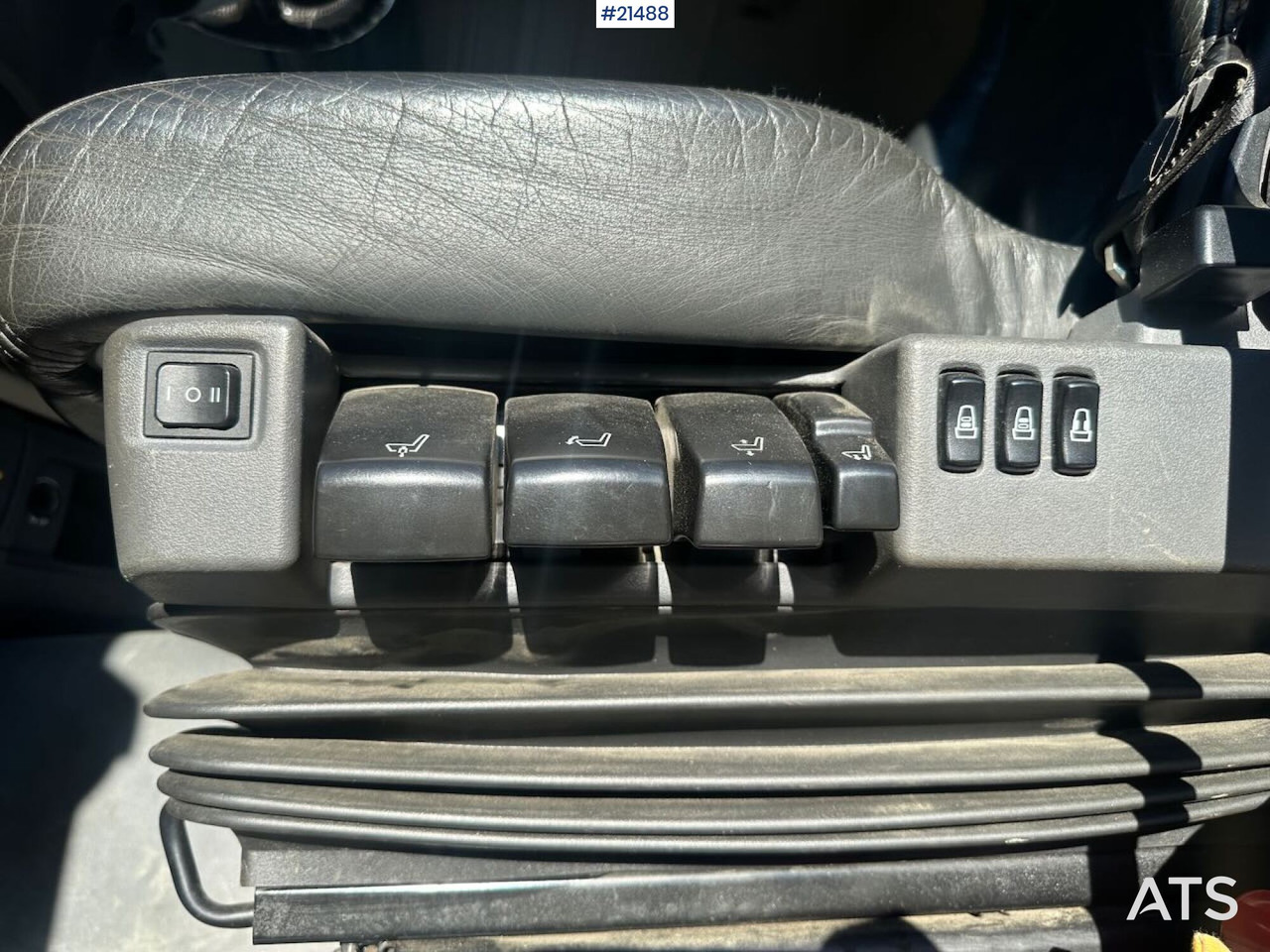 Leje en Scania Scania G480 6x4 brøyterigget tippbil Scania Scania G480 6x4 brøyterigget tippbil: billede 31 Leje en Scania Scania G480 6x4 brøyterigget tippbil Scania Scania G480 6x4 brøyterigget tippbil: billede 31